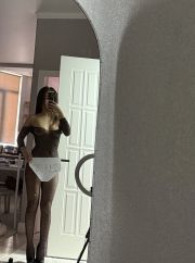 Aдель фото 1